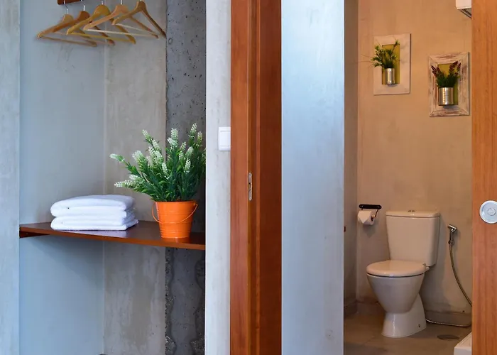 Bed & Breakfast Mercearia D'alegria Boutique Peniche